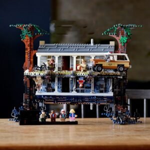 Upside‑Down World Street Scene Building Set main display model
