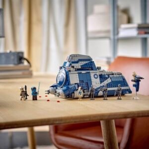 Sci‑Fi Battle Transport Dropship Building Blocks Set (976 Pieces) – Micro Bricks Display Model